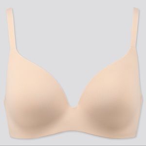 Uniqlo Beauty Light Wireless Bra 30/32 C D DD